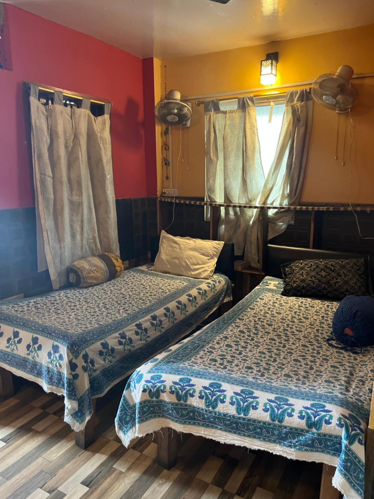 Calcutta Backpackers Homestay -Only For Backpackers & Travellers Ngoại thất bức ảnh